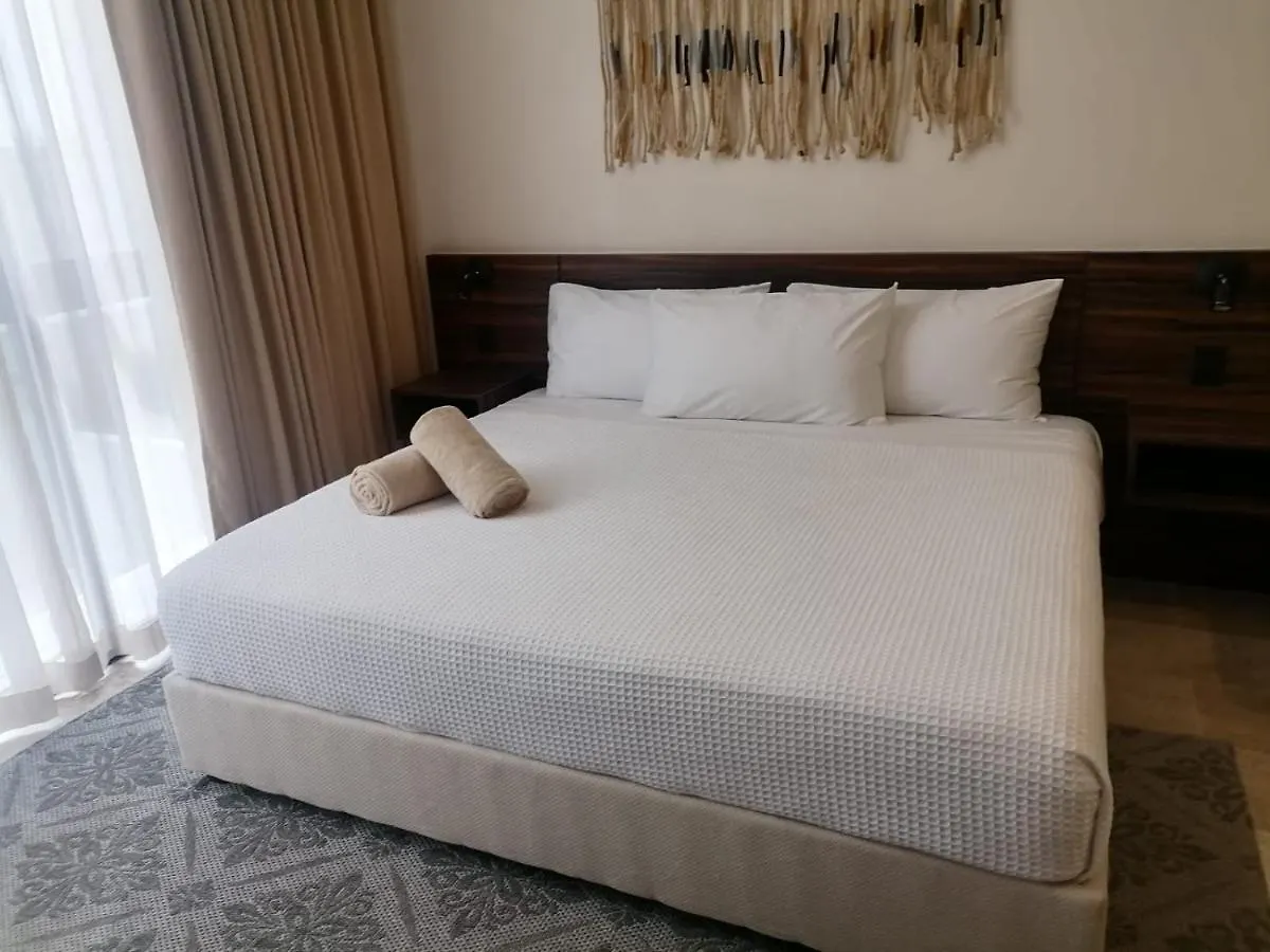 Mya, Elle & Elena Luxury Condos Tulum 公寓